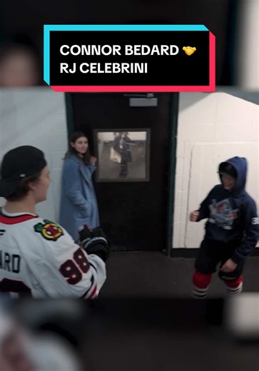the sweetest thing you’ll see all day 🫶 (🎥: @Chicago Blackhawks) #NHL #hockey #sports #ConnorBedard #MacklinCelebrini