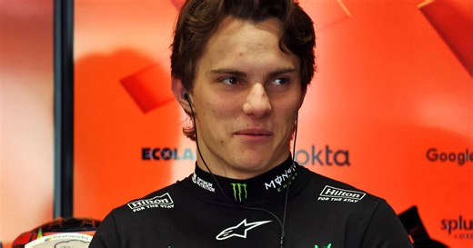 Piastri satisfied with sprint qualifying despite trailing Norris