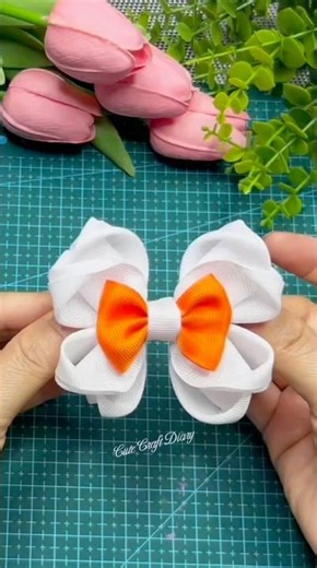 DIY Grosgrain Ribbon Bow Hair Clip 🎀 Easy Ribbon Crafts Gift Idea & Small Business Inspiration