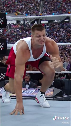 Can @robgronkowski top this moment at WrestleMania? #wwe #fyp #Foryou #WrestleMania