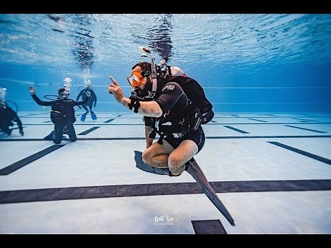 如何控制中性浮力 潜水教学（十五）：如何拥有并且控制完美中性浮力 How to control your buoyancy (中文字幕CC) 4K