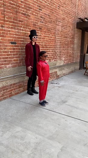 Making of amazing dance video with @willywonkatiktok #oompaloompa #fyp #dancechallenge anyone wanna do Oompa Loompas dance challenge