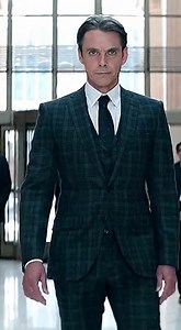 She Slapped Her Late Husband’s Disabled Son In The Courthouse Lobby For Dropping Her Bag, Thinking No One Cared—Until The ‘Quiet’ Guardian Stepped In And Revealed He Wasn't Just The Driver, But The Billionaire Executor Who Owned Her Future. CHAPTER 1 The sound of the slap didn’t just echo; it severed the hum of the courthouse lobby like a guillotine blade. It was a wet, sharp crack—the undeniable sound of palm meeting flesh. For a second, the entire bustling atrium of the Cook County Courthouse 