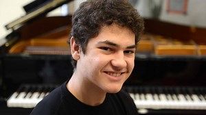 Syrian piano prodigy set to wow New York