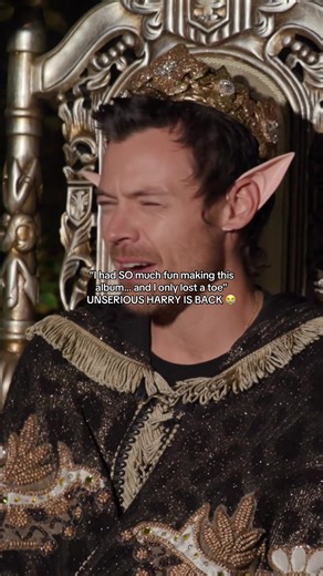 Oh he’s doing bits now 😭 #harrystyles #brittanybroski #royalcourt #kattdo #harryshouse