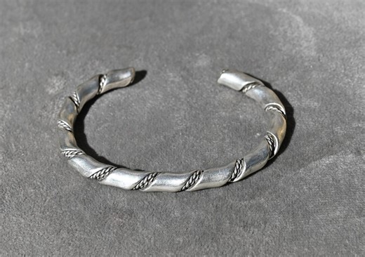 Classic Navajo Sterling Silver Twist Bracelet AKA the Horse Whisperer Bracelet Thick and Heavy 30 Grams 6 1/8 In. Wearable .2" (5mm) Thick - Etsy