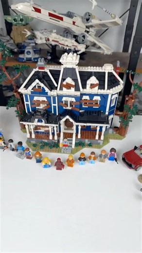 LEGO Stranger Things Creel House Set Review #lego #strangerthings5 #strangerthings