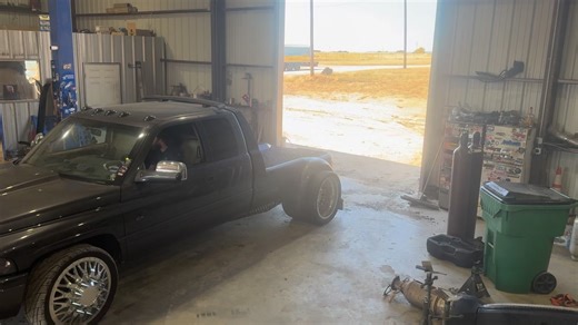 We’re trying like hell to get the little dually ready to go in an actual pit. Wish we had concrete out side for testing purposes 😂😂 | Scott Murphy