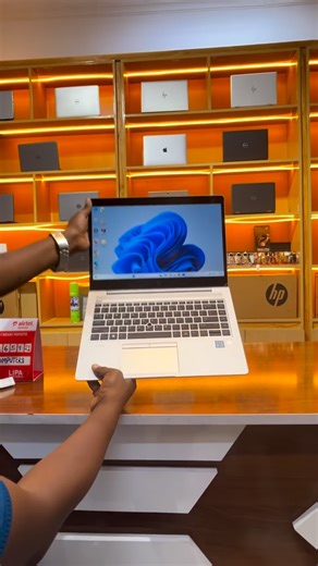 Smart computers on Instagram: "HP EliteBook 840 G5 ........................................... Details specs. ———————— 🖥️ Intel(R) Core(TM) i5-8250U CPU @ 1.60GHz (8 CPUs), ~1.8GHz 💽 Storage: 256 GB SSD NVMe (TLC, HP Value) 🧠 Memory (RAM): 8 GB 🎮 Graphics: Intel HD Graphics 620 🪟 Operating System: Windows 10 Pro (64-bit) 📺 Display: 14” 💡 Keyboard: Backlit Keyboard 🔐 Security: Fingerprint Scanner Touchscreen 🌐 Network: Gigabit Ethernet Price 850,000"