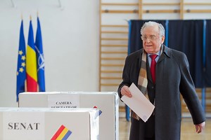 Ultimul interviu cu Ion Iliescu. Dialogul SPUMOS cu fostul șef de stat: „Crapul la cuptor are gustul de acasă. Mănânc în continuare, dar nu la carton”