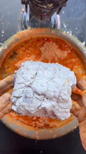 Paste in Paste Collab🧡🤍 ‎ #asmr #asmrcommunity | chalkitasmr