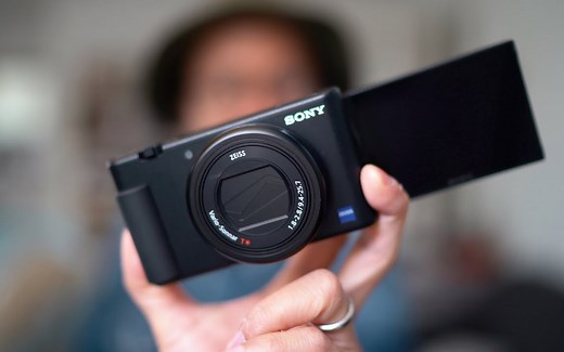 【新机推荐】尝试用小相机拍摄街头照片!索尼ZV-1卡片机