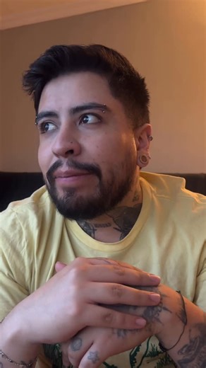 Juanda on Instagram: "Me sentí lindo entonces grabé este trend 😻🫰🏻"