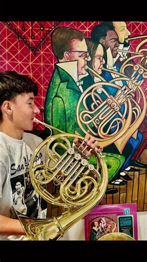 Ian and his Paxman Series 4! #newhornwhodis #frenchhorn #paxmanhorns