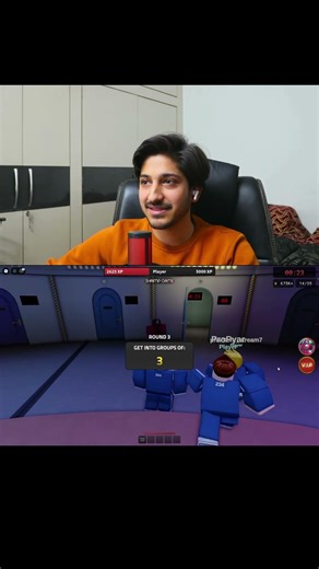 Playing roblox with ‪@triggeredinsaan‬ ‪@XyaaLive‬