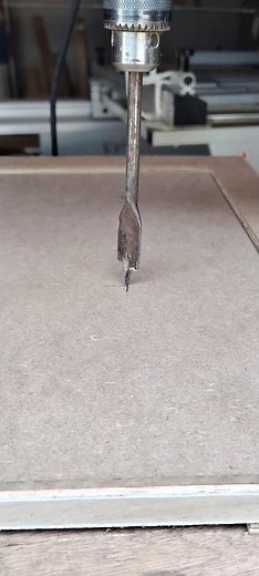 "How to Drill a Hole with a Spade Bit | Woodworking Tip"