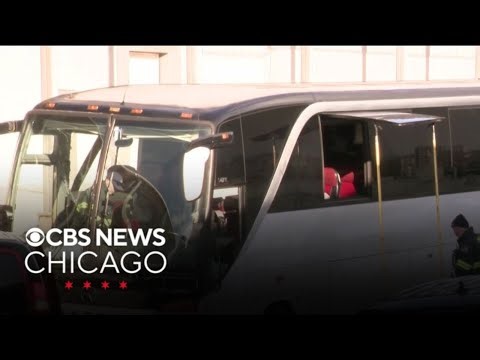 Bus driver charged in tour bus crash that left 41 hurt in Green Bay, Wisconsin