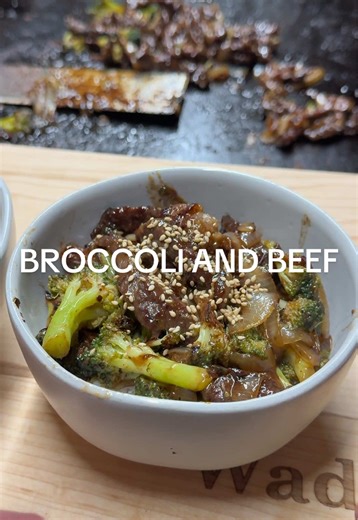 Broccoli and beef. That is better than Chinese takeout. Wifey rated this one 10/10. Ingredients: * beef * broccoli * onion * rice marinated beef: * 2 lb beef * 1 tbsp soy sauce * 1 tbsp shaoxing wine * 1 tbsp avocado oil * 4 tbsp cornstarch * 1/2 tbsp baking soda Marinade the meat for 30 min or longer. Cook the meat and the veggies. Once they’re cooked, add the sauce. sauce: * 1 cup water * 1.5 tbsp soy sauce * 1 tbsp shaoxing wine * 1 tbsp honey * 1 tbsp garlic paste * 1 tbsp ginger paste * a p