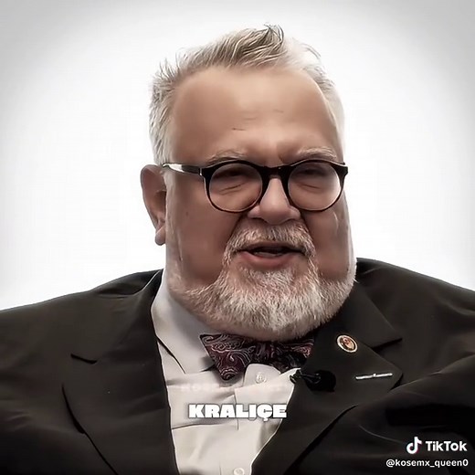 Exploring Queen Elizabeth I: The Legacy of Tudor England