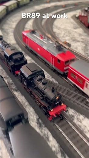 Incredible power ⚡️from a tiny 🚂 engine!!