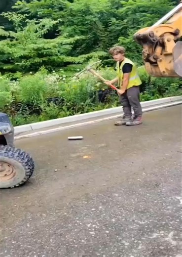 1.8M views · 2.8K reactions | this video just made my day. Dj Kang #music #dance #edm #amazing #awesome #tech #viral #funny #comedy #chatgpt #messi #cr7 #reels | Dj Kang Bro's & Orchestra Jalandhar Punjab | Facebook