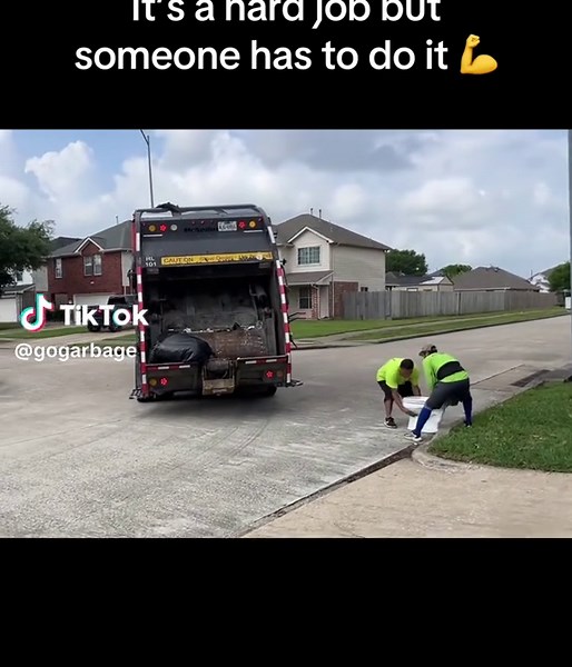 Challenges of Working as a Garbage Truck Driver