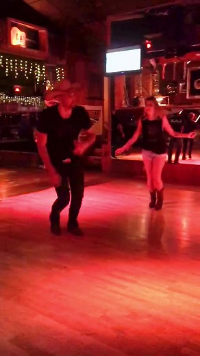 Turn Me Loose line dance Cowboy Country Saloon, Long Beach, California. #turnmelooselinedance #linedancing #californialinedancing