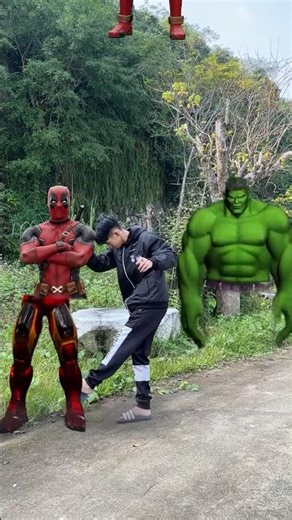He and Deadpool troll the fat guy 🤣 🤣 #shorts
