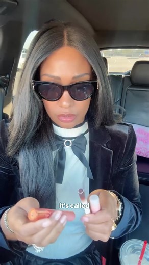 My lip combo! Movha Mousee by Rom & #lipgloss #lipcombo #3dglasslips #sprinklesprinkle #sheraseven