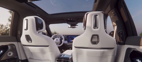 BMW Intelligent Personal Assistant in BMW Panoramic Vision