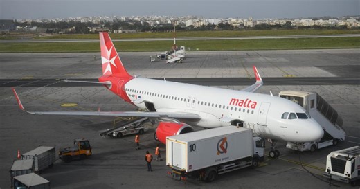 Malta’s new national airline takes to the air in inaugural flight