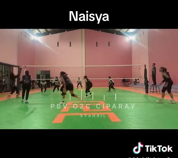 Incredible Spike Naisya liat aksi Naisya lainnya di YT PBV O2C CIPARAY #naisya #naisyapratama #voliindo