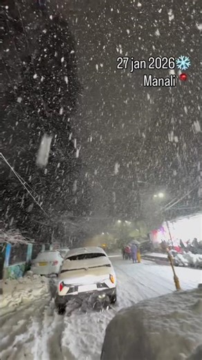 Manali 🥶❄️ #safar #manali #trend #kashmir #thandi #shorts #barf #sardi #scorpion #mausam #love #new
