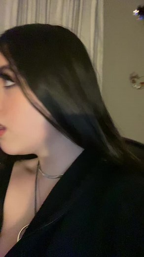 Amy the vampire🧛🏻‍♀️ (@amy_the_vampire)’s videos with original sound - Genius