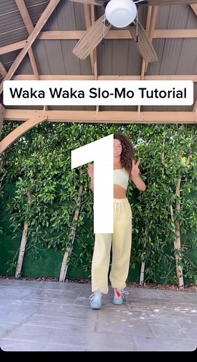 Slo-mo tutorial for my Waka Waka dance🥰 #tutorial #dancetutorial #dance #foryou