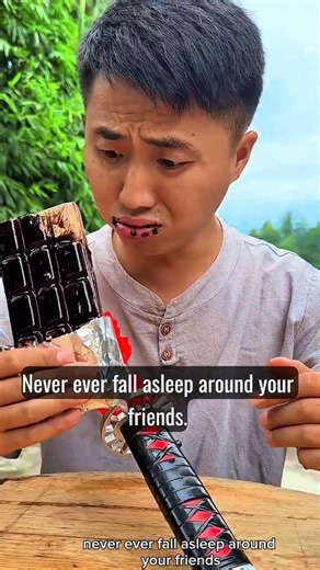 Can You Finish This GIANT Chocolate Bar? 🍫😱 #Shorts #usa #food #funny #mukbang #challenge #chocolate