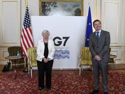 G-7 back steps to deter tax dodging by multinational firms