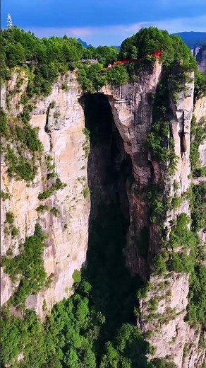 Wulingyuan || Zhangjiajie, Hunan province.