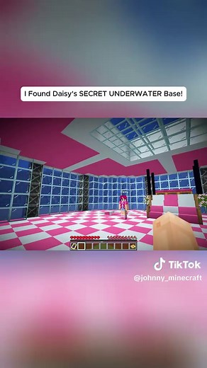 I Found Daisy's SECRET UNDERWATER Base! Part 1 #minecraftmemes #minecrafttiktok #johnnyminecraft #minecraft