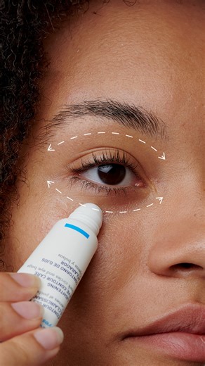 Eyes here!  Here’s how to apply Neotone Eyes for best results:  Glide the roll-on in small circular motions under the eyes and along the brow bone.  Gently tap to help the gel-cream absorb, smoothing from the outer to inner corner. Simple steps, brighter-looking eyes. ✨ #isispharmamy #hyperpigmentation #eyecontour #Neotone #darkspots | Isispharma Malaysia | Facebook