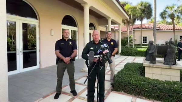 Watch: Tiger Woods charged with DUI following car crash in Florida