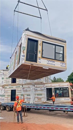 Leading Edge Home | Multi Family Homes #leadingedge #homebuilding #home #homeconstruction #newhome