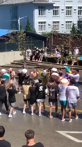 11K views · 753 reactions | Happiness is contagious！！朗朗朗Recently, many cities in South China's Yunnan Province are holding Water-Splashing Festivals. | China News 中国新闻网 | Facebook