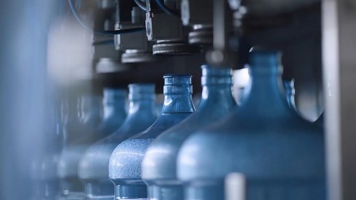 Profil PT Tirta Investama, Ini Sejarah dan Inovasi dari AQUA