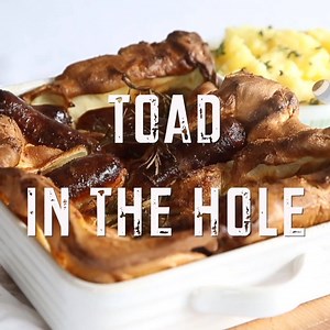 TOAD IN THE HOLE An absolute British Classic and so easy to make! RECIPE: https://www.dontgobaconmyheart.co.uk/easy-toad-in-the-hole/ | Don't Go Bacon My Heart