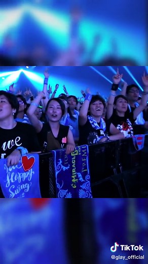 GLAY - 疾走れ！ミライ (Summer Love Hunt Vol.2)