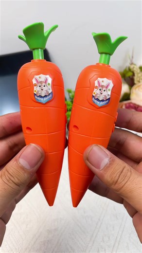 Cute Carrot Voice Recorder Pen Toy