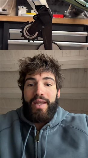 Riccardo Callini | Cycling Coach on Instagram: "Sei sicuro di spendere bene i tuoi soldi? 💰 Spesso molte persone sono alla costante ricerca dell’ultimo componente, dell’ultima tecnologia e dell’ultima uscita per ottenere un minimo marginal gain. Ma sei proprio sicuro che sei già arrivato così al limite da aver bisogno di tutto questo? Forse c’é ben altro che potresti fare prima ancora o comunque insieme al resto… eh si pensaci bene… in fondo la giusta preparazione é il vero MOTORE del telaio es
