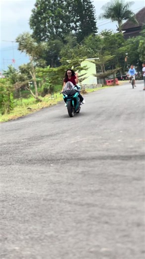 Berbukalah dgn yg manis” contohnya ini😋 #r15v3 #r15v3_lovers_ #r15bucin #r15modifikasi