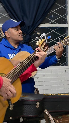 De Saltillo Para ti La Rondalla 𝙴𝙻 𝙰𝙼𝙾𝚁 A la atención de promotores y organizadores de eventos: Nos complace poner a su disposición nuestros servicios profesionales para la gestión y ejecución de cualquier tipo de evento. Para más información, no duden en contactarnos a través de WhatsApp. 844 186 7477 | De Saltillo Para ti La Rondalla